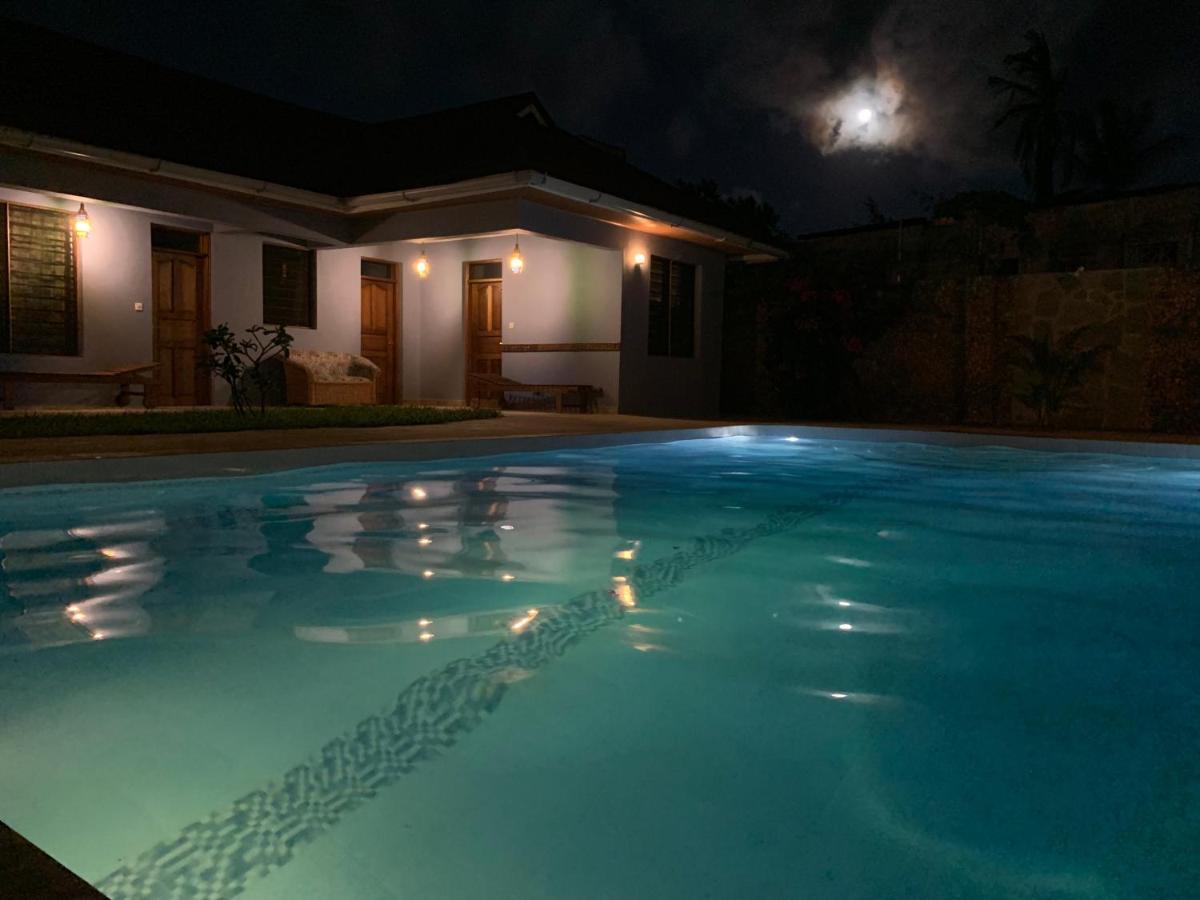 Lions Home Diani Beach Kültér fotó