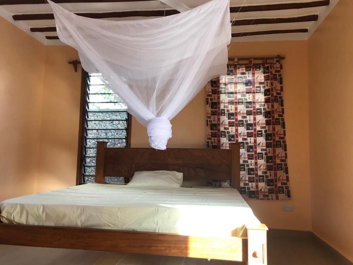 Lions Home Diani Beach Kültér fotó